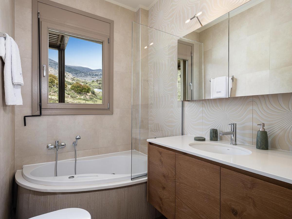 Villa Amavi - Private Heated Pool Kato Asites エクステリア 写真