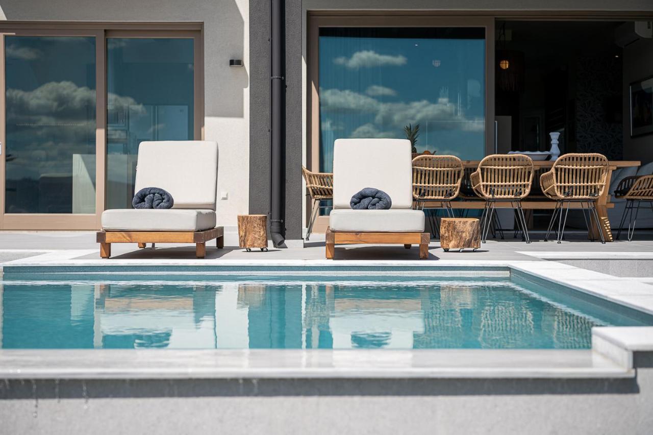Villa Amavi - Private Heated Pool Kato Asites エクステリア 写真